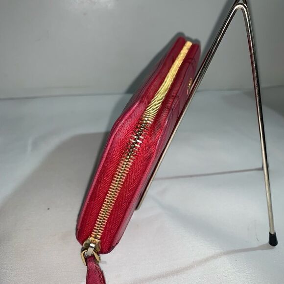 💥AUTHENTIC💥 Prada Saffiano Zip Around Clutch Wallet Pink - Picture 3 of 12